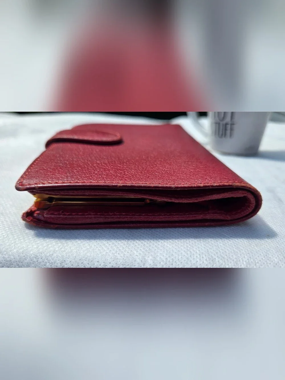 Gucci sleek red